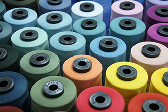 Нитки в промисловому намоті